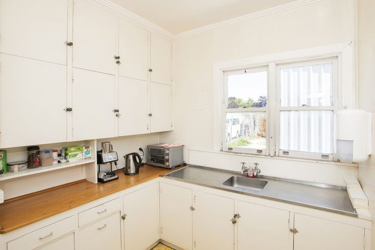 Photo of property in 380 Palmerston Road, Gisborne, 4010