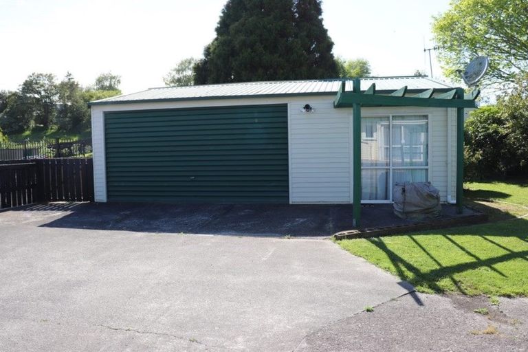 Photo of property in 100 Bailey Street, Huntly, 3700