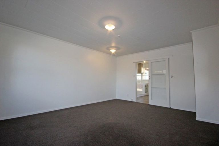 Photo of property in 676 Main Street, Palmerston North, 4414