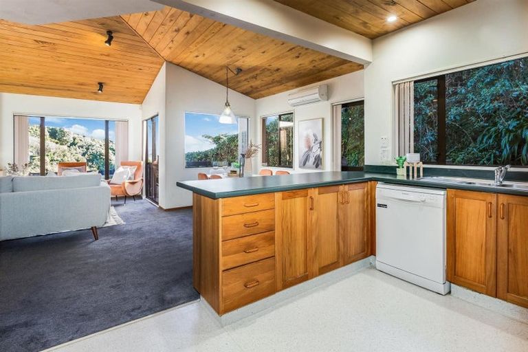 Photo of property in 3/122 Pope Street, Camborne, Porirua, 5026