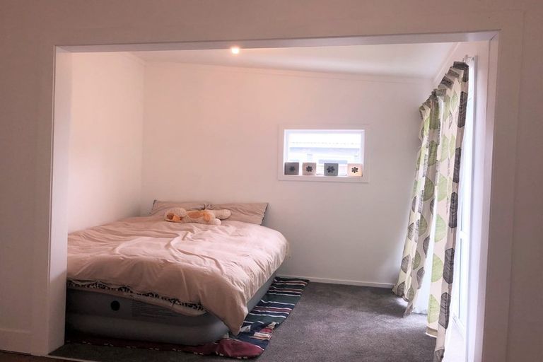 Photo of property in 104 Centennial Avenue, Waitara, 4320