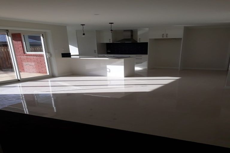 Photo of property in 7 Clifford Place, Amberley, 7410