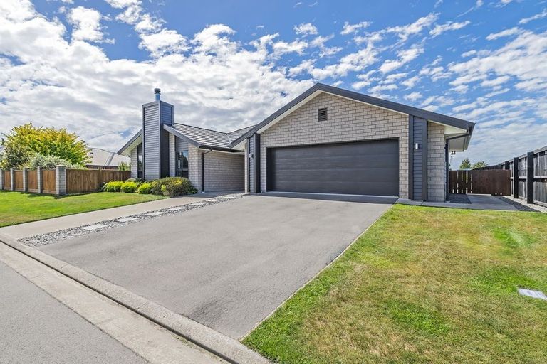 Photo of property in 18f Beaumont Drive, Rolleston, 7614