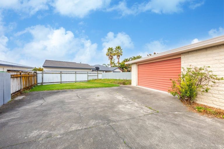 Photo of property in 99 Wharerangi Road, Greenmeadows, Napier, 4112