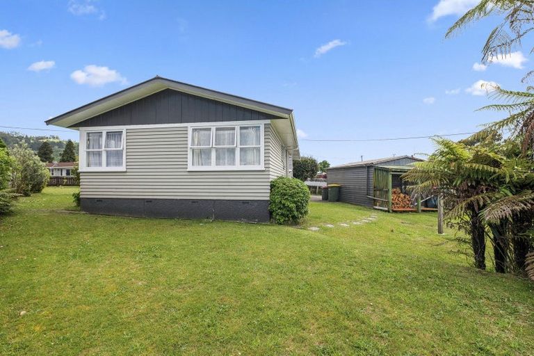 Photo of property in 77 Lisa Crescent, Mangakakahi, Rotorua, 3015