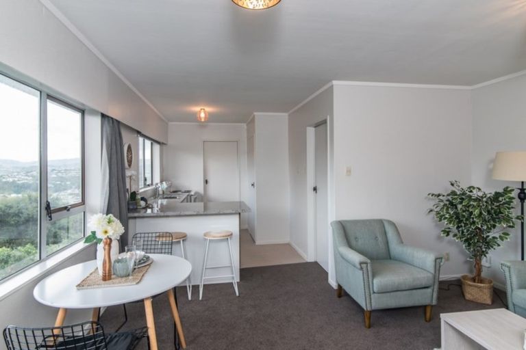 Photo of property in 24b The Track, Plimmerton, Porirua, 5026