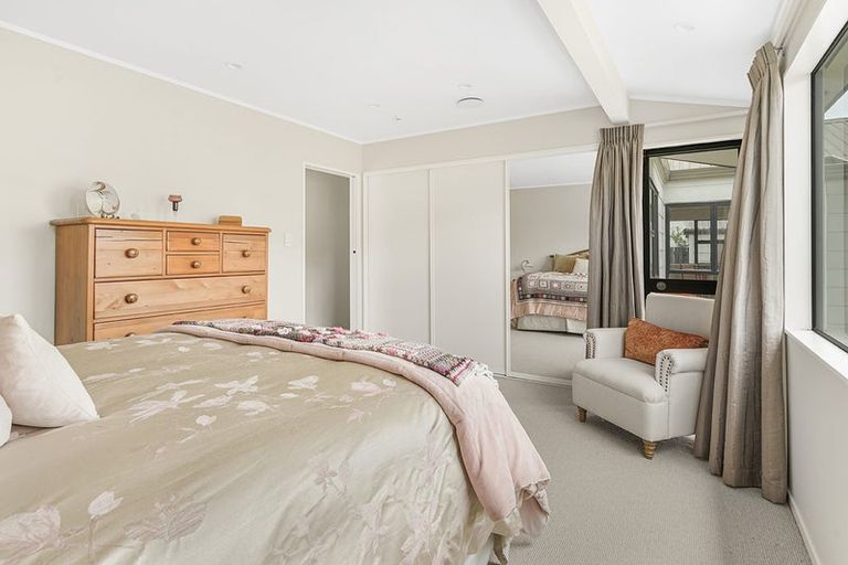 Photo of property in 49 Garland Drive, St Andrews, Hamilton, 3200