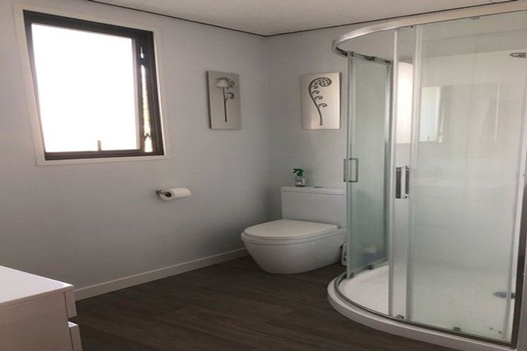 Photo of property in 5 Longstead Avenue, Papamoa Beach, Papamoa, 3118