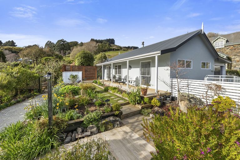 Photo of property in 23 Greenacres Street, Macandrew Bay, Dunedin, 9014
