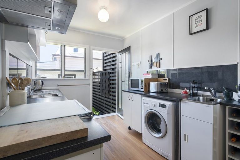 Photo of property in 163 Milton Street, The Wood, Nelson, 7010