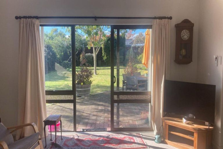 Photo of property in 19 Durham Drive, Havelock North, 4130