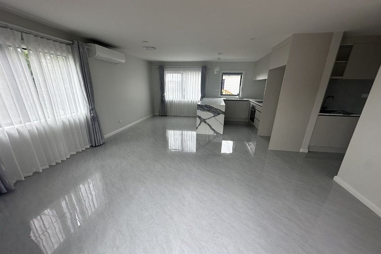 Photo of property in 75 Calthorp Close, Favona, Auckland, 2024