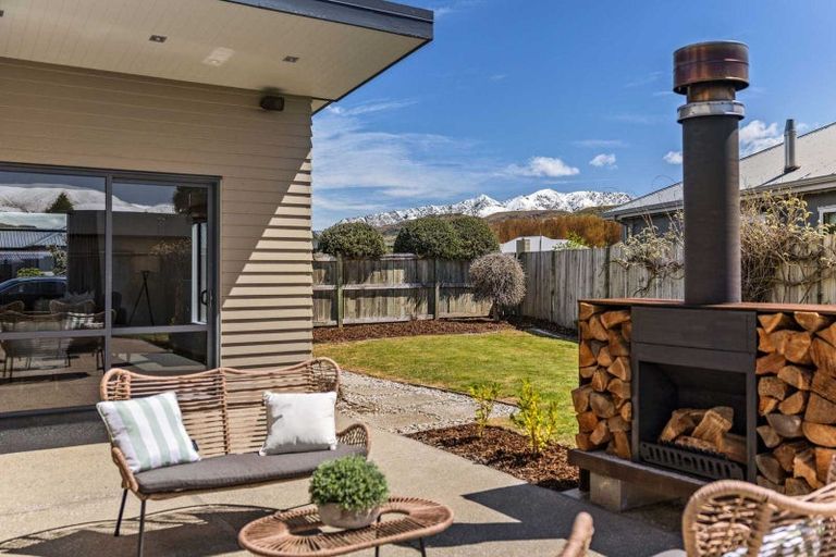 Photo of property in 38 Hope Avenue, Lake Hayes, Queenstown, 9304