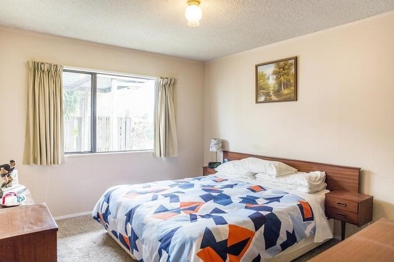 Photo of property in 15 Hilltop Road, Parkvale, Tauranga, 3112