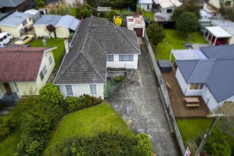 Photo of property in 18 Mccurdy Street, Elderslea, Upper Hutt, 5018