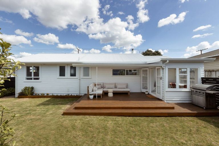 Photo of property in 559 Maunganui Road, Mount Maunganui, 3116