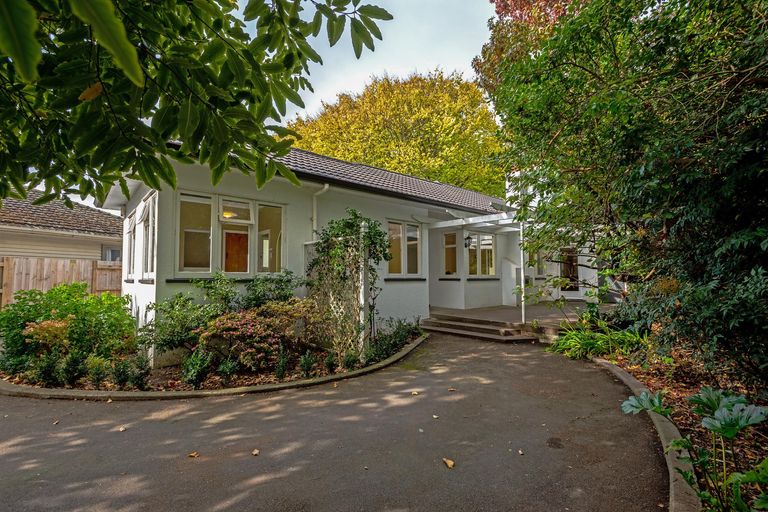 Photo of property in 24 Keeling Street, West End, Palmerston North, 4412