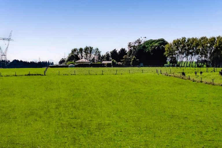 Photo of property in 724 Ararata Road, Ararata, Hawera, 4674