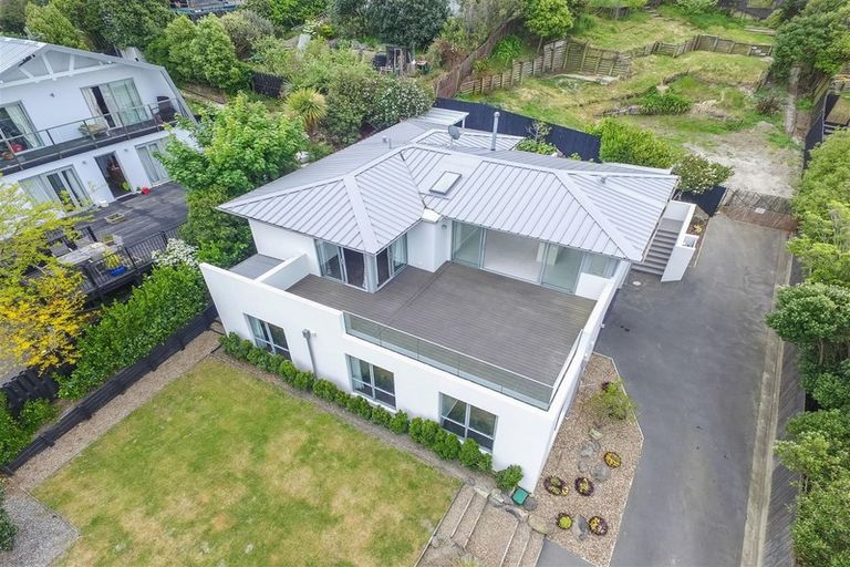 Photo of property in 220 Clifton Terrace, Clifton, Christchurch, 8081