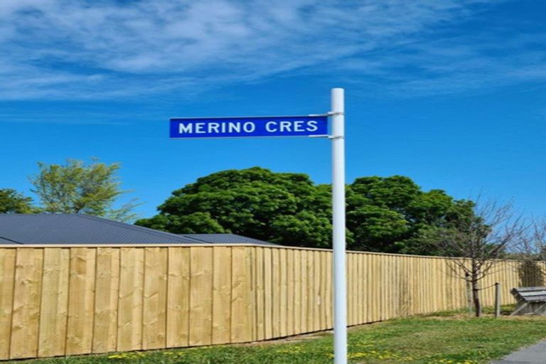 Photo of property in 1 Merino Crescent, Kirwee, 7571