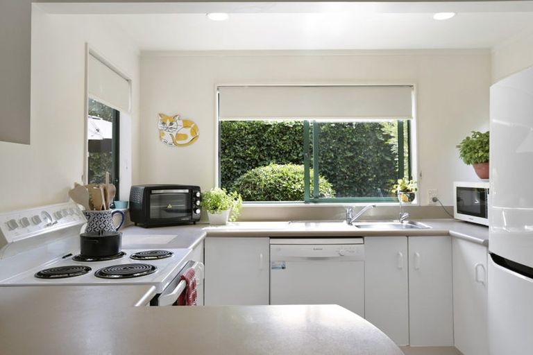 Photo of property in 6/17 Brandon Road, Manly, Whangaparaoa, 0930