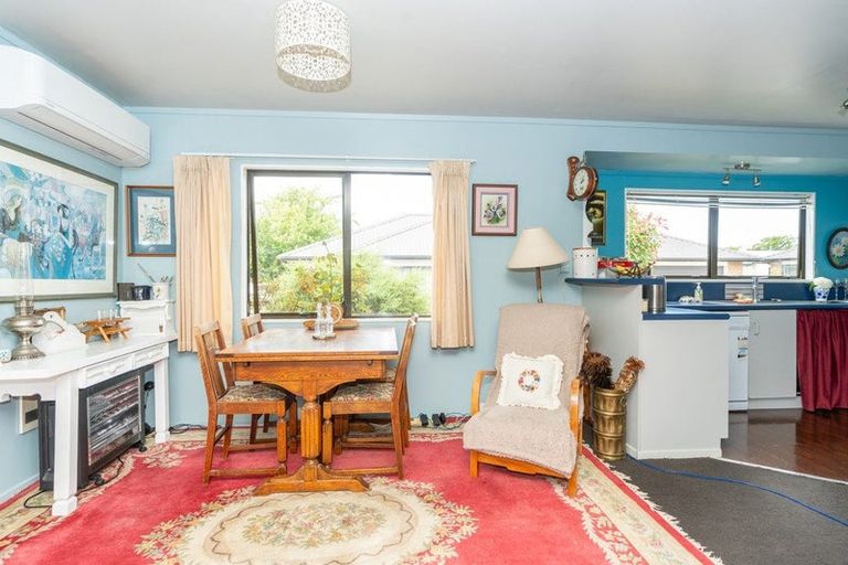 Photo of property in 122 Clarkin Road, Fairfield, Hamilton, 3214