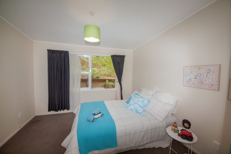Photo of property in 3 Silverbirch Grove, Churton Park, Wellington, 6037