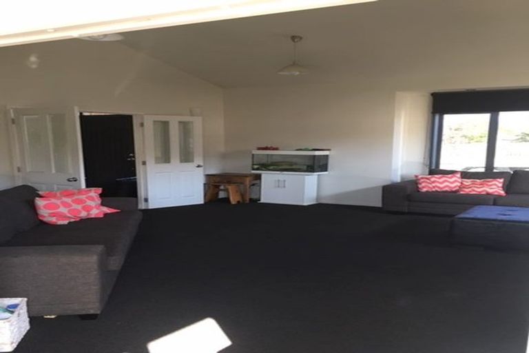 Photo of property in 34 Hollybush Drive, Brightwater, 7022