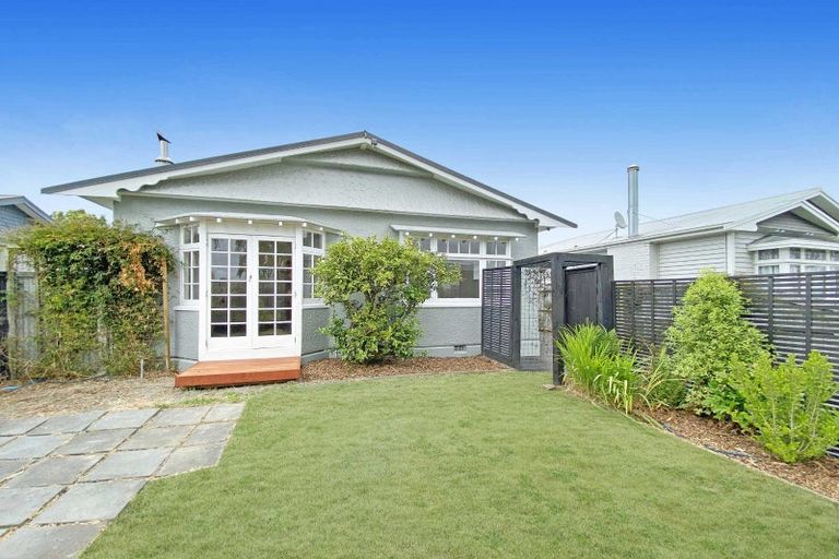 Photo of property in 42 Huxley Street, Sydenham, Christchurch, 8023