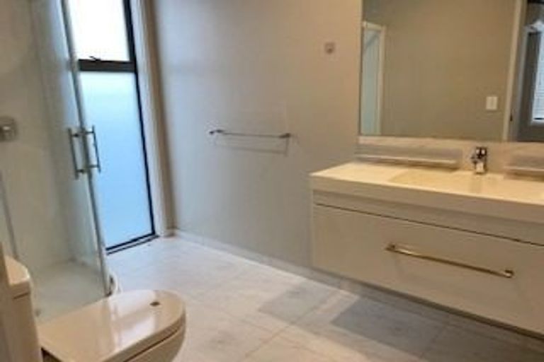 Photo of property in 38 Saint Pauls Drive, Brookfield, Tauranga, 3110