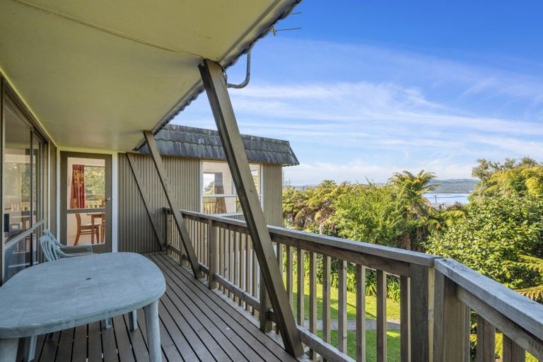Photo of property in 36b Grand Vue Road, Kawaha Point, Rotorua, 3010