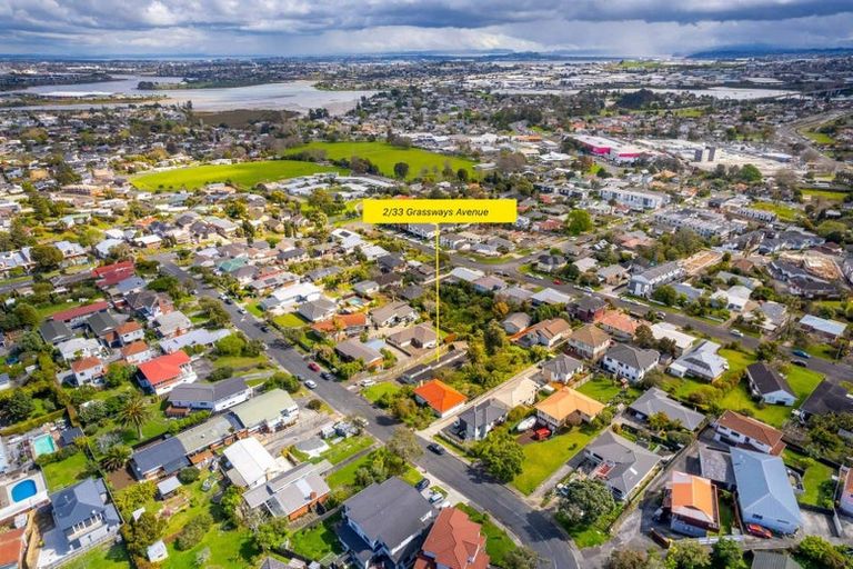 Photo of property in 2/33 Grassways Avenue, Pakuranga, Auckland, 2010