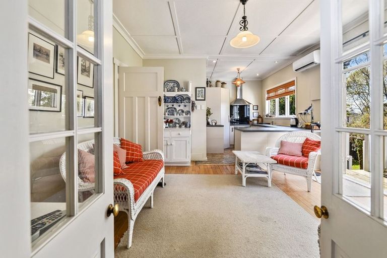 Photo of property in 17 Sophia Street, Glenholme, Rotorua, 3010