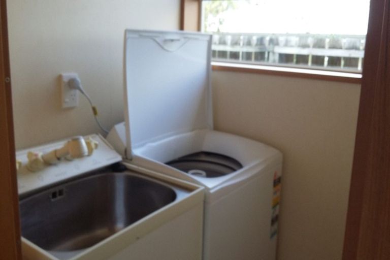 Photo of property in 41 Elm Tree Avenue, Frankton, Queenstown, 9300