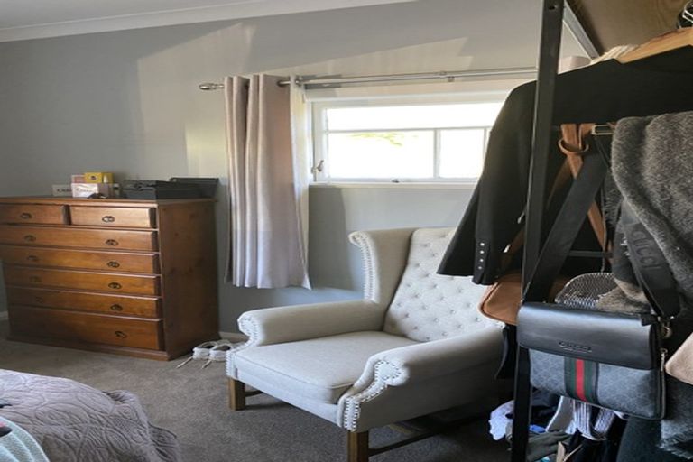 Photo of property in 112 Upper Fitzherbert Road, Wainuiomata, 5373