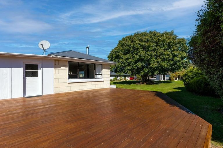 Photo of property in 4 Dixon Street, Waimate, 7924