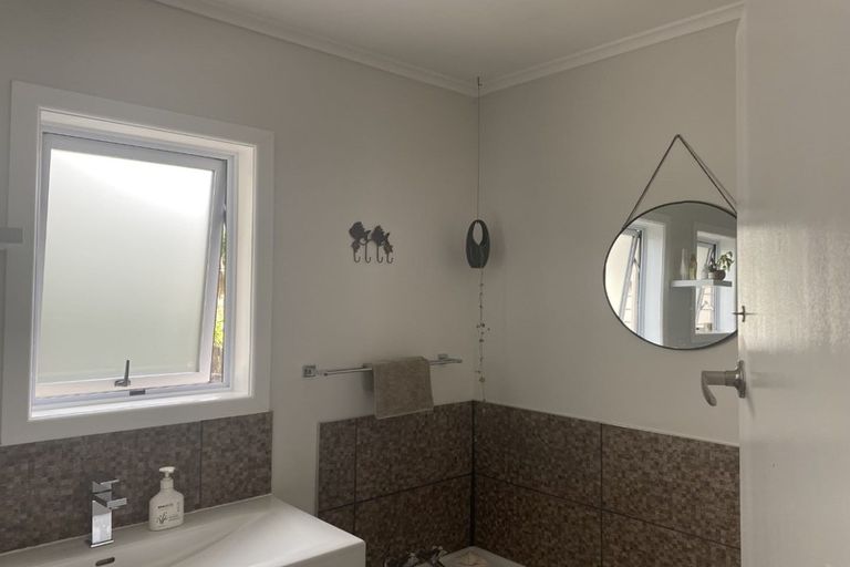 Photo of property in 7 Penrith Street, Westown, New Plymouth, 4310