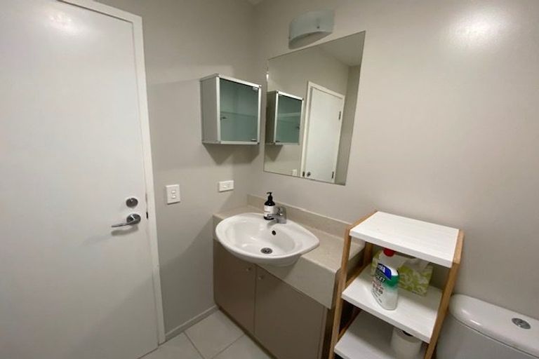 Photo of property in 6/1 Opito Way, East Tamaki, Auckland, 2013