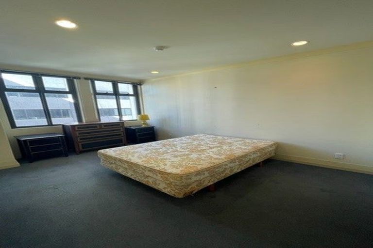 Photo of property in Kelvin House, 4d/16 The Terrace, Wellington Central, Wellington, 6011