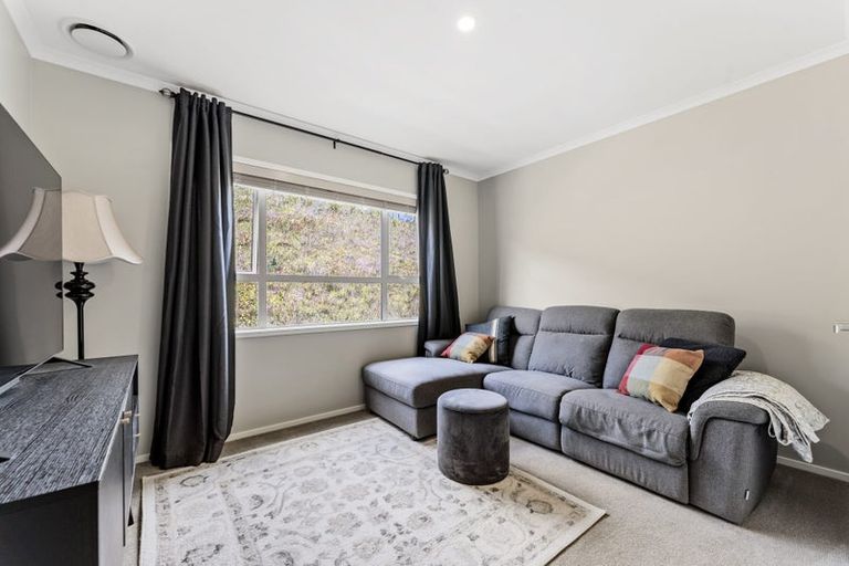 Photo of property in 33 Sanremo Lane, Stanmore Bay, Whangaparaoa, 0932