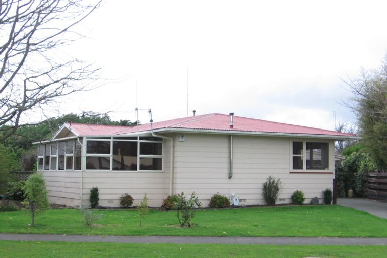 Photo of property in 7 Dampier Avenue, Awapuni, Palmerston North, 4412