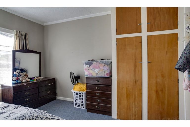 Photo of property in 16 Saint George Street, Watlington, Timaru, 7910