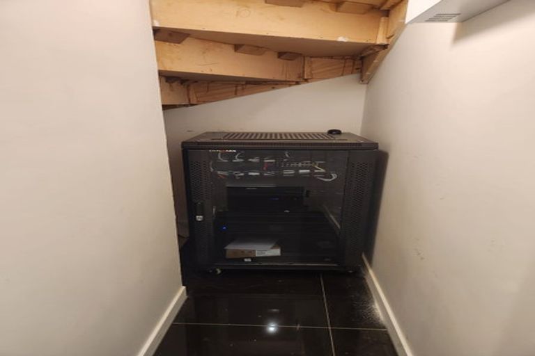 Photo of property in 64 Central Terrace, Kelburn, Wellington, 6012