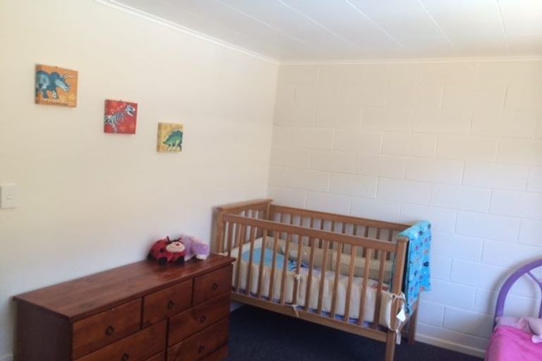 Photo of property in 19a Mahoe Street, Tawa, Wellington, 5028