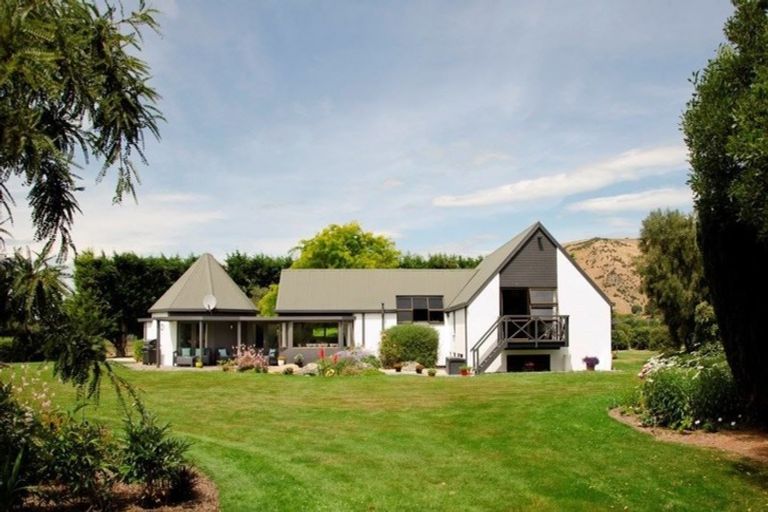 Photo of property in 1633 Teviot Road, Millers Flat, Roxburgh, 9572