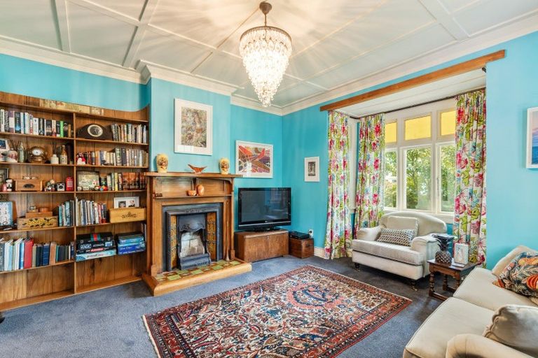Photo of property in 112a Hine Street, New Plymouth, 4310