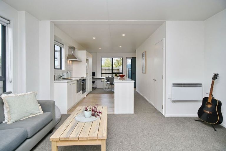 Photo of property in 14/14 Buffon Street, Waltham, Christchurch, 8023