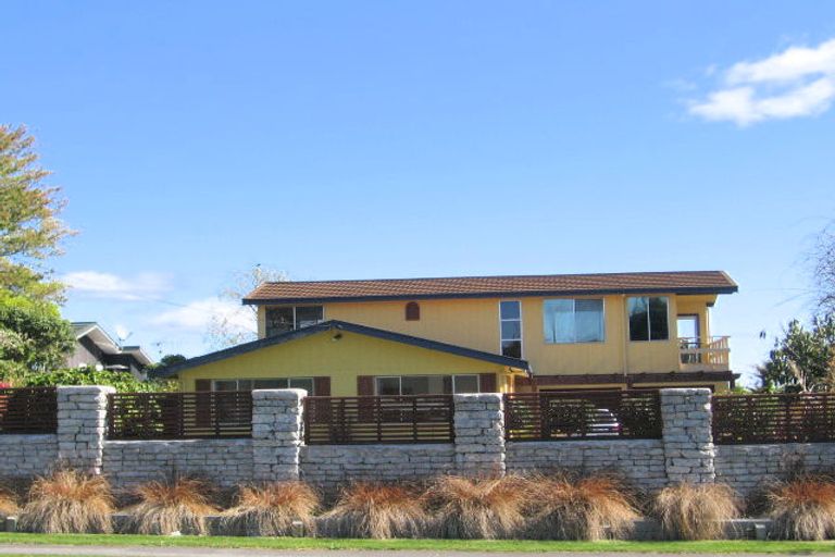 Photo of property in 27 Ngamotu Road, Taupo, 3330