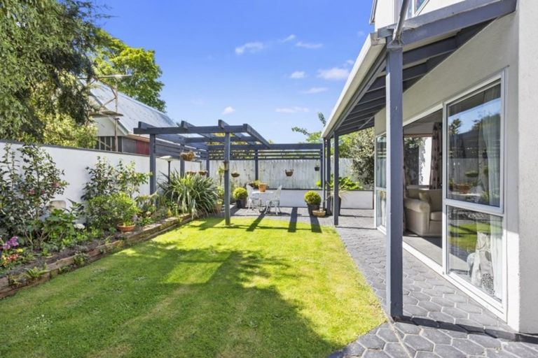 Photo of property in 79 Blighs Road, Strowan, Christchurch, 8052