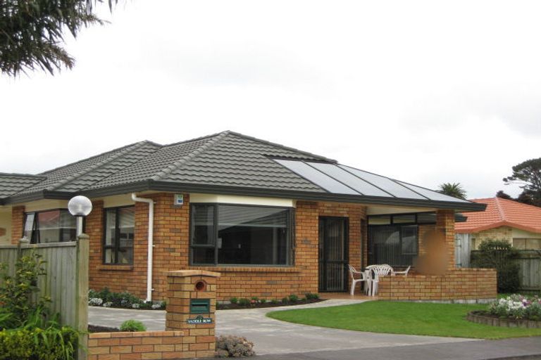 Photo of property in 3 Saddle Row, Welbourn, New Plymouth, 4310